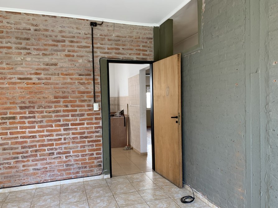 Casa con Potencial de Ampliación en Ubicación Estratégica | BuscadorProp — foto 6