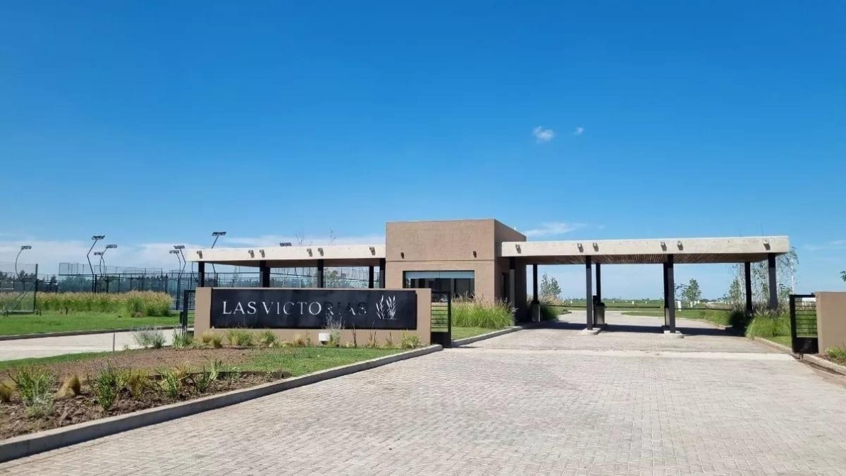 Lote A La Laguna Barrio Privado Las Victorias - Sevillano Negocios Inmobiliarios