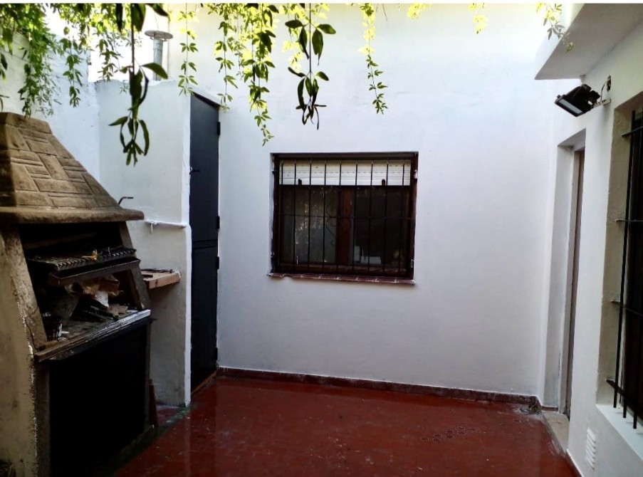 Casa tipo PH 2 Ambientes con Garage, Patio y Parrilla - Temperley | BuscadorProp — foto 7