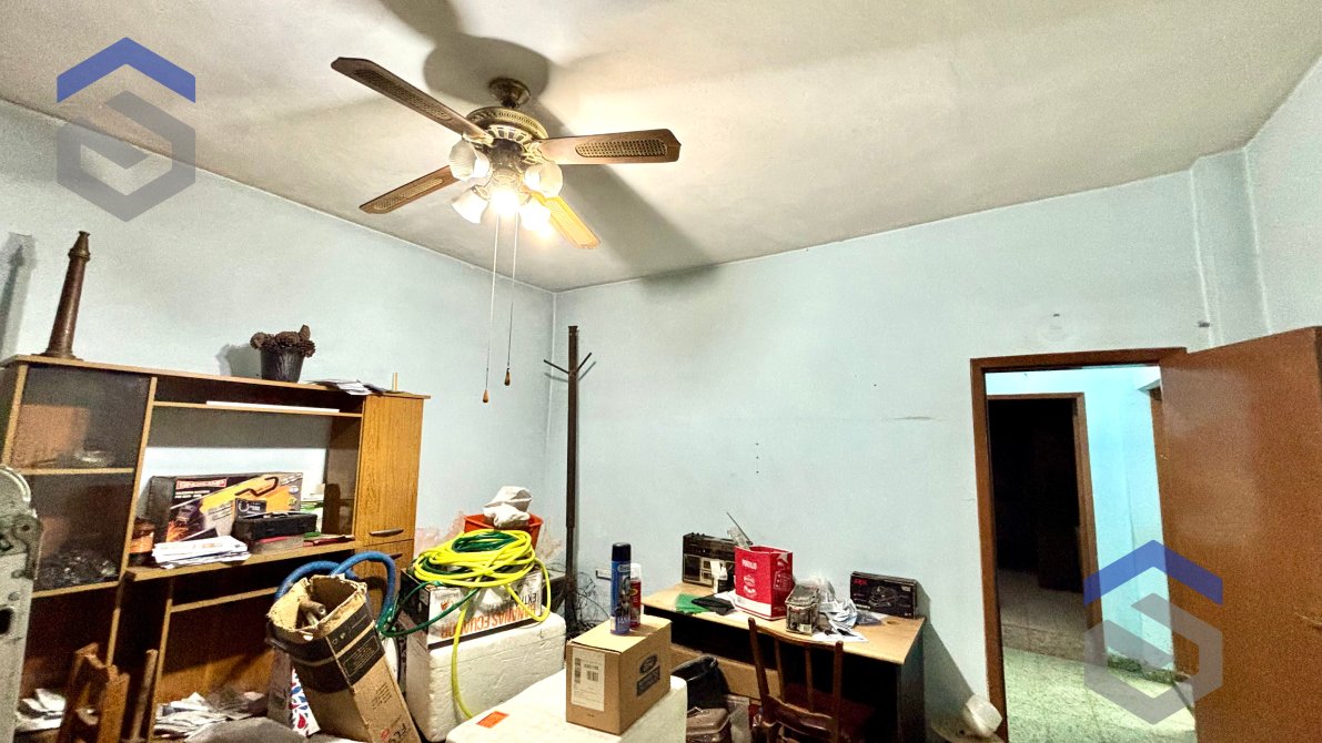 Casa en Lote de 10 x 34 mts con Jardín y Galpón - Apta Crédito | BuscadorProp — foto 14