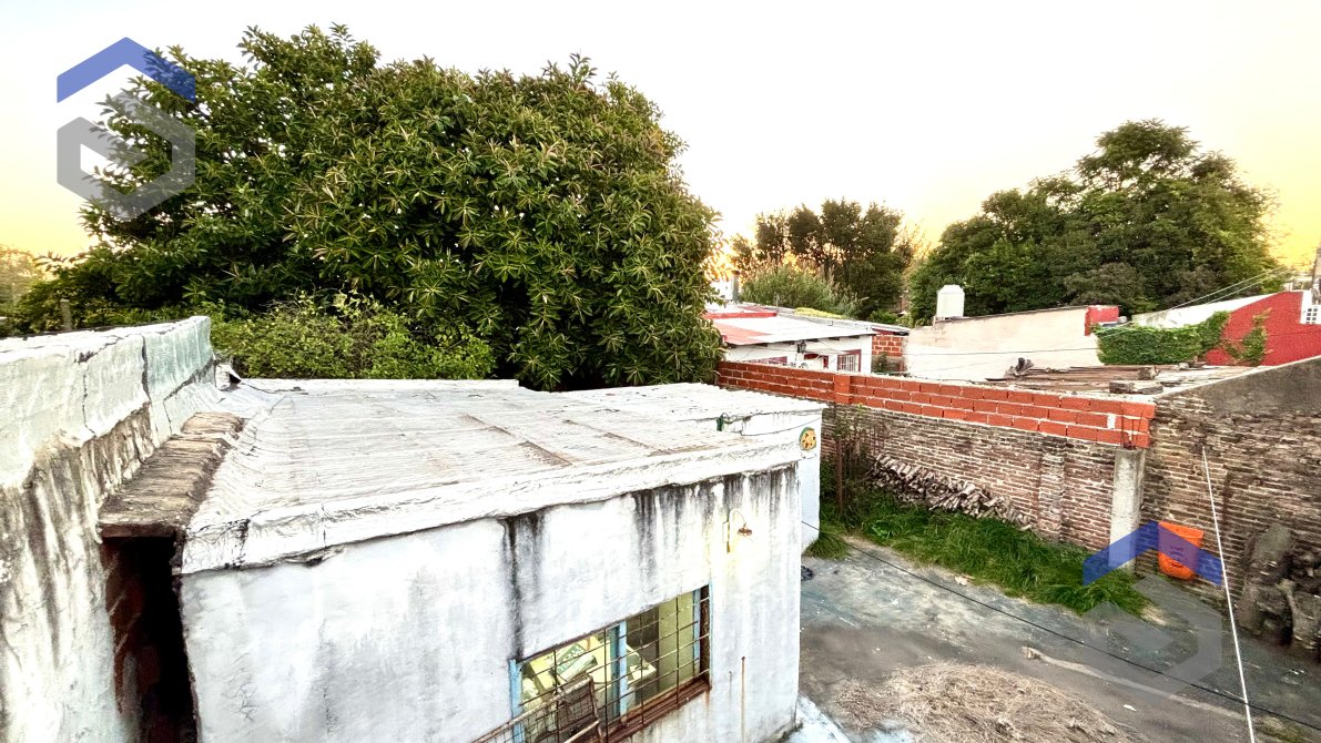 Casa en Lote de 10 x 34 mts con Jardín y Galpón - Apta Crédito | BuscadorProp - 26