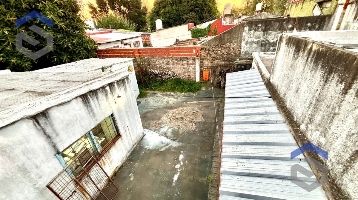 Casa en Lote de 10 x 34 mts con Jardín y Galpón - Apta Crédito | BuscadorProp - 30
