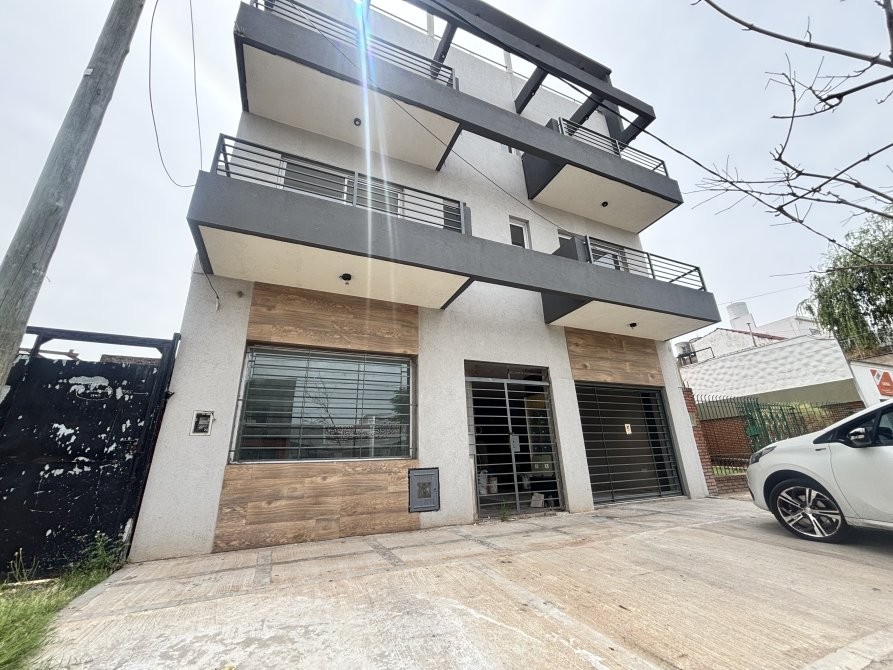 Departamento 3 Ambientes A Estrenar - Primer Piso Por Escalera - Sevillano Negocios Inmobiliarios — foto 2