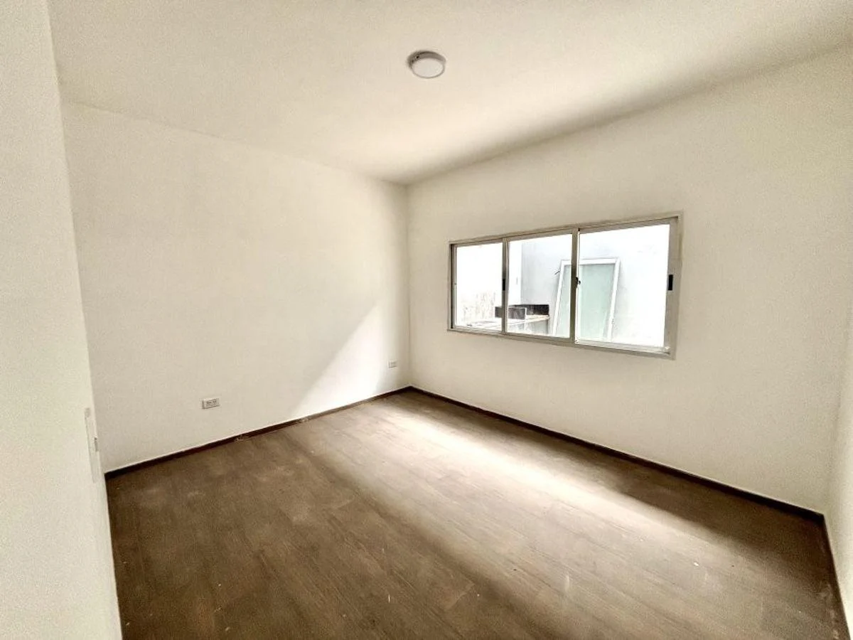 Departamento Tipo Casa 3 Ambientes con Cochera y Patio, Gba Sur - Zonaprop — foto 7