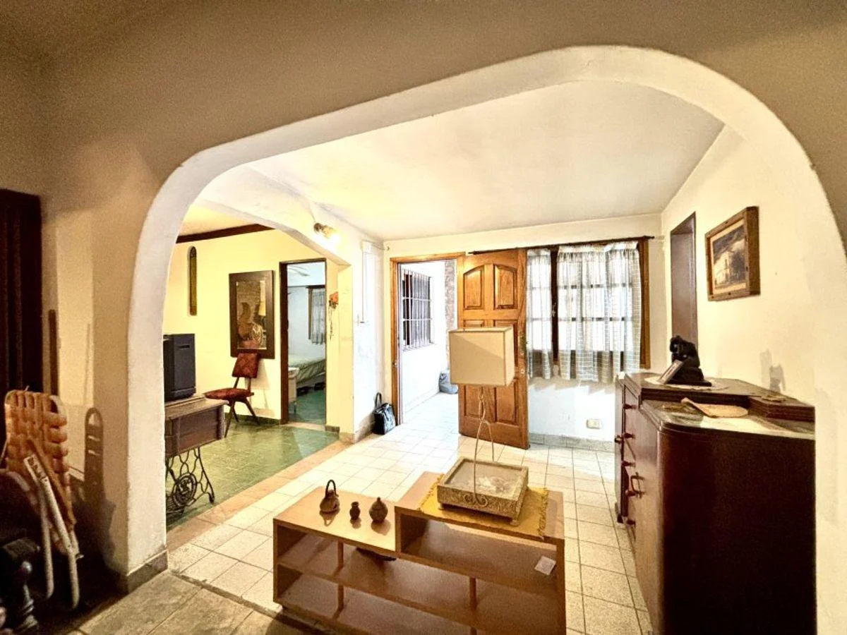 Apto Credito Casa en Venta 3 Ambientes en Excelente Ubicación a 2 Cuadras de Av Eva Perón, Gba Sur - Zonaprop - 24