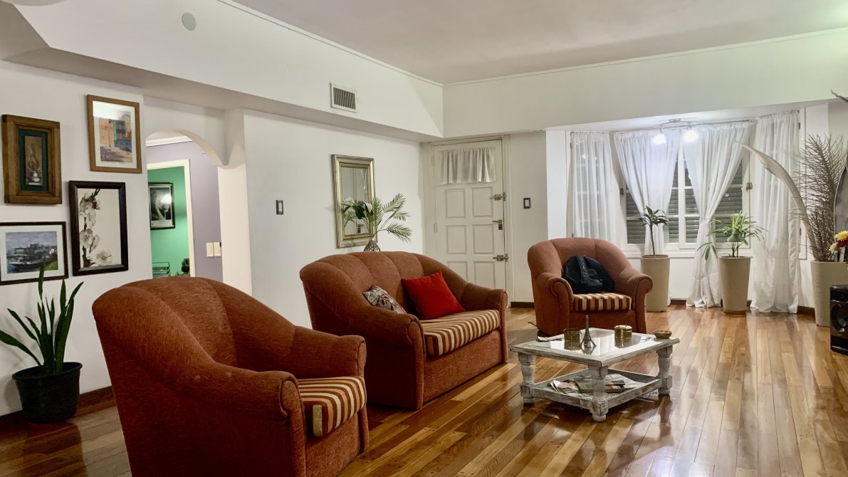 Gran Chalet De 6 Ambientes - Gendra Propiedades — foto 4