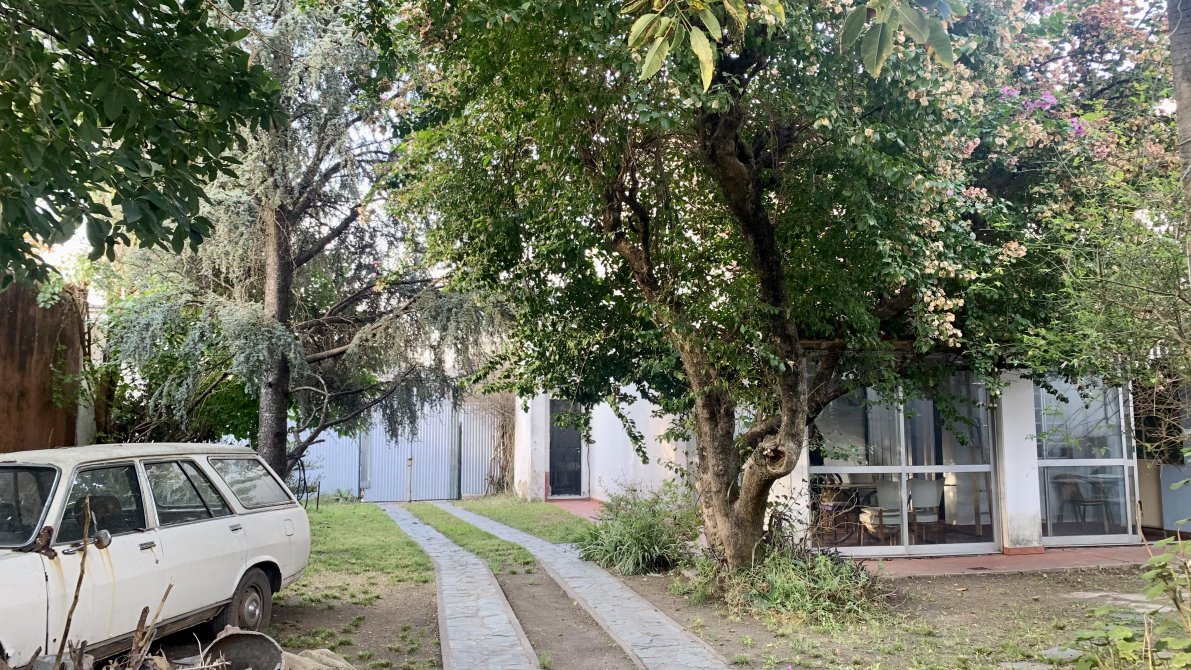 Chalet 4 Ambientes + Lote Lindero Próximo A Estación Lomas De Zamora - Gendra Propiedades - 34