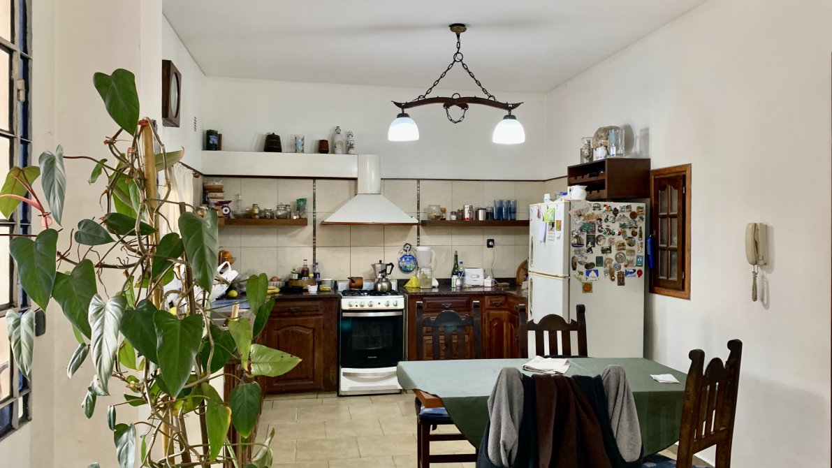 Apta Credito- Encantadora Casa De 5 Ambientes Con Piscina Y Garage - Gendra Propiedades — foto 9