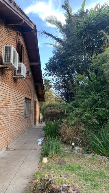 Chalet Sobre Lote De 17 X 55 Metros - Gendra Propiedades — foto 5