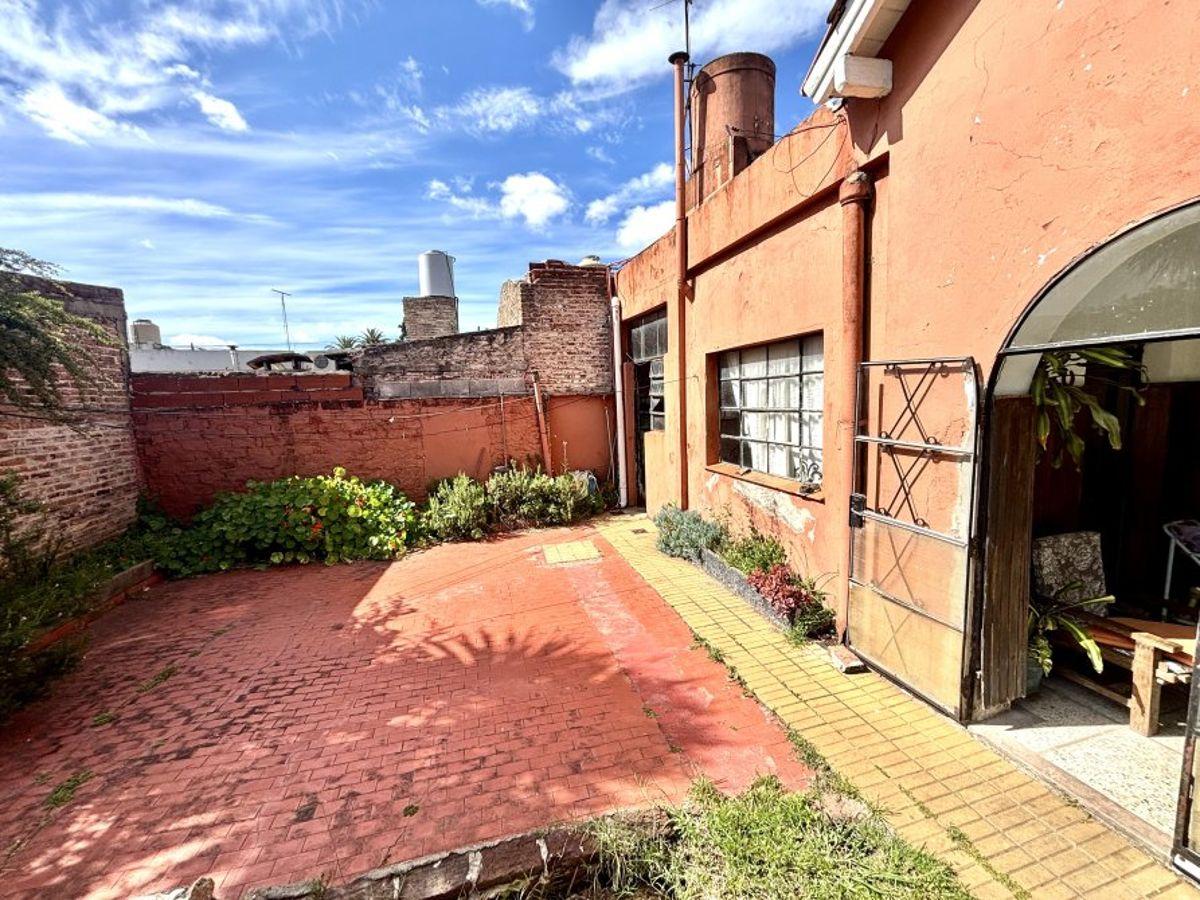 Dos Casas en un Mismo Lote - Ideal Para Dos Familias o Inversión, Gba Sur - Zonaprop — foto 6