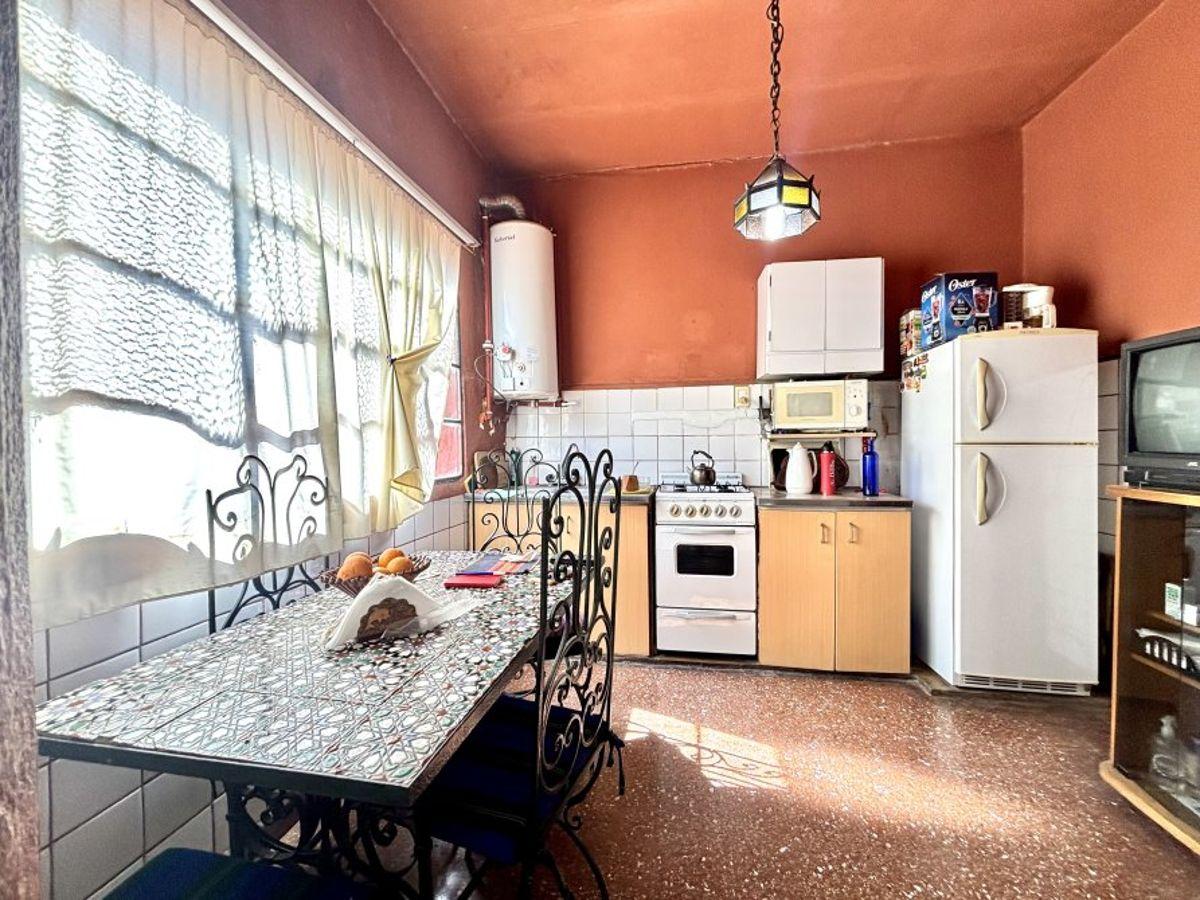 Dos Casas en un Mismo Lote - Ideal Para Dos Familias o Inversión, Gba Sur - Zonaprop — foto 13