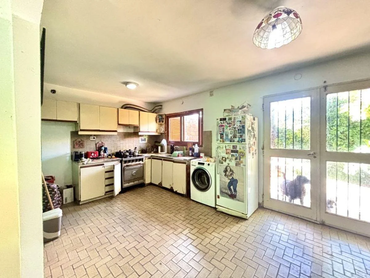 Dos Casas en un Mismo Lote - Ideal Para Dos Familias o Inversión, Gba Sur - Zonaprop - 30