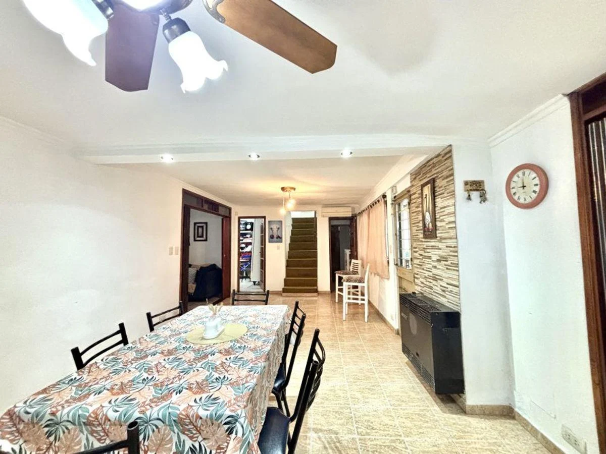 Chalet 5 Ambientes con Quincho y Pileta - Excelente Ubicación Apto Credito, Gba Sur - Zonaprop — foto 10