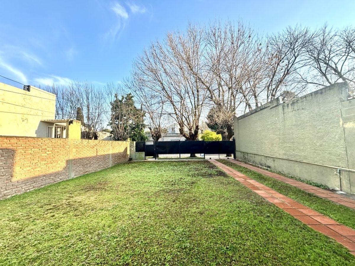Venta Importante Lote con Dos Viviendas Impecables, Gba Sur - Zonaprop — foto 4