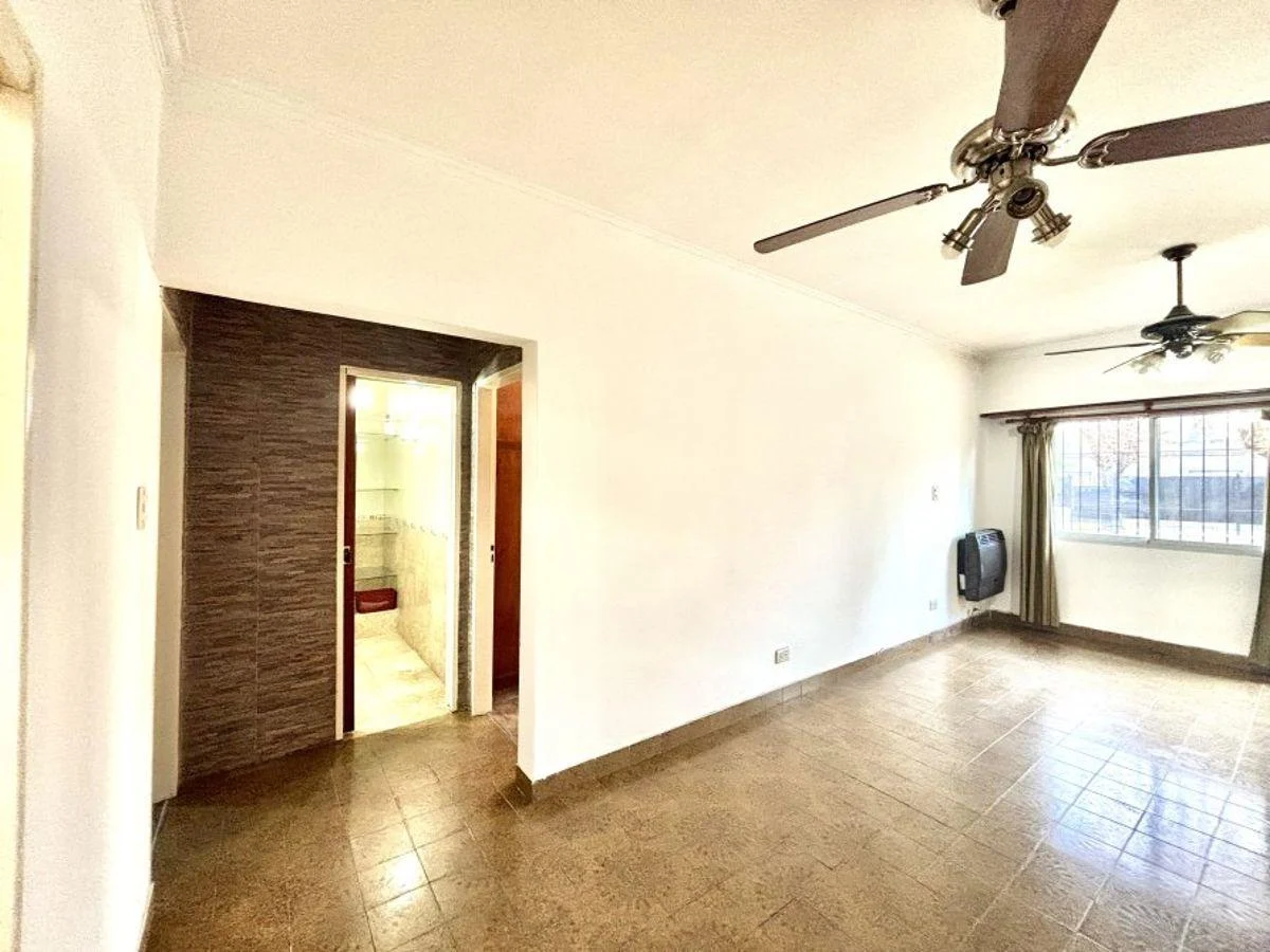 Venta Importante Lote con Dos Viviendas Impecables, Gba Sur - Zonaprop — foto 11