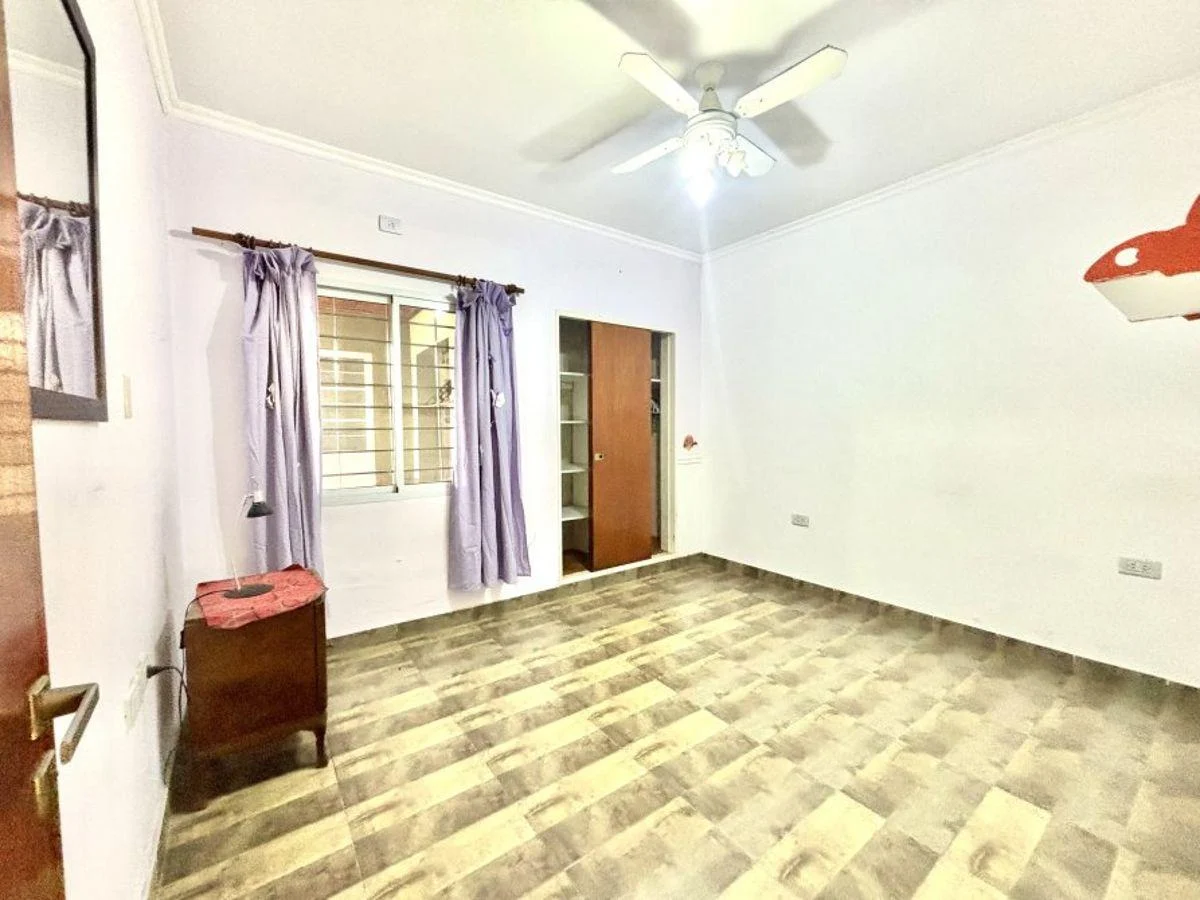 Venta Importante Lote con Dos Viviendas Impecables, Gba Sur - Zonaprop — foto 13