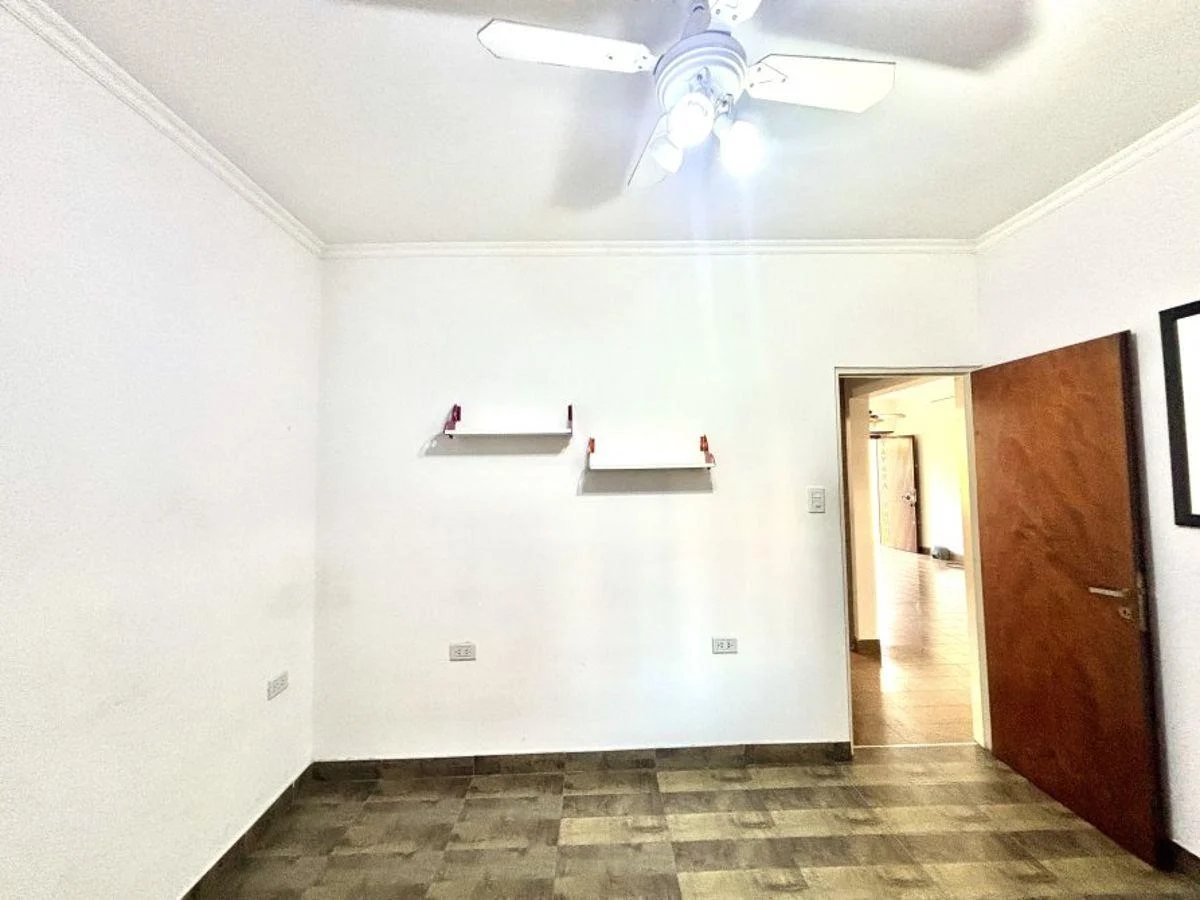 Venta Importante Lote con Dos Viviendas Impecables, Gba Sur - Zonaprop — foto 14