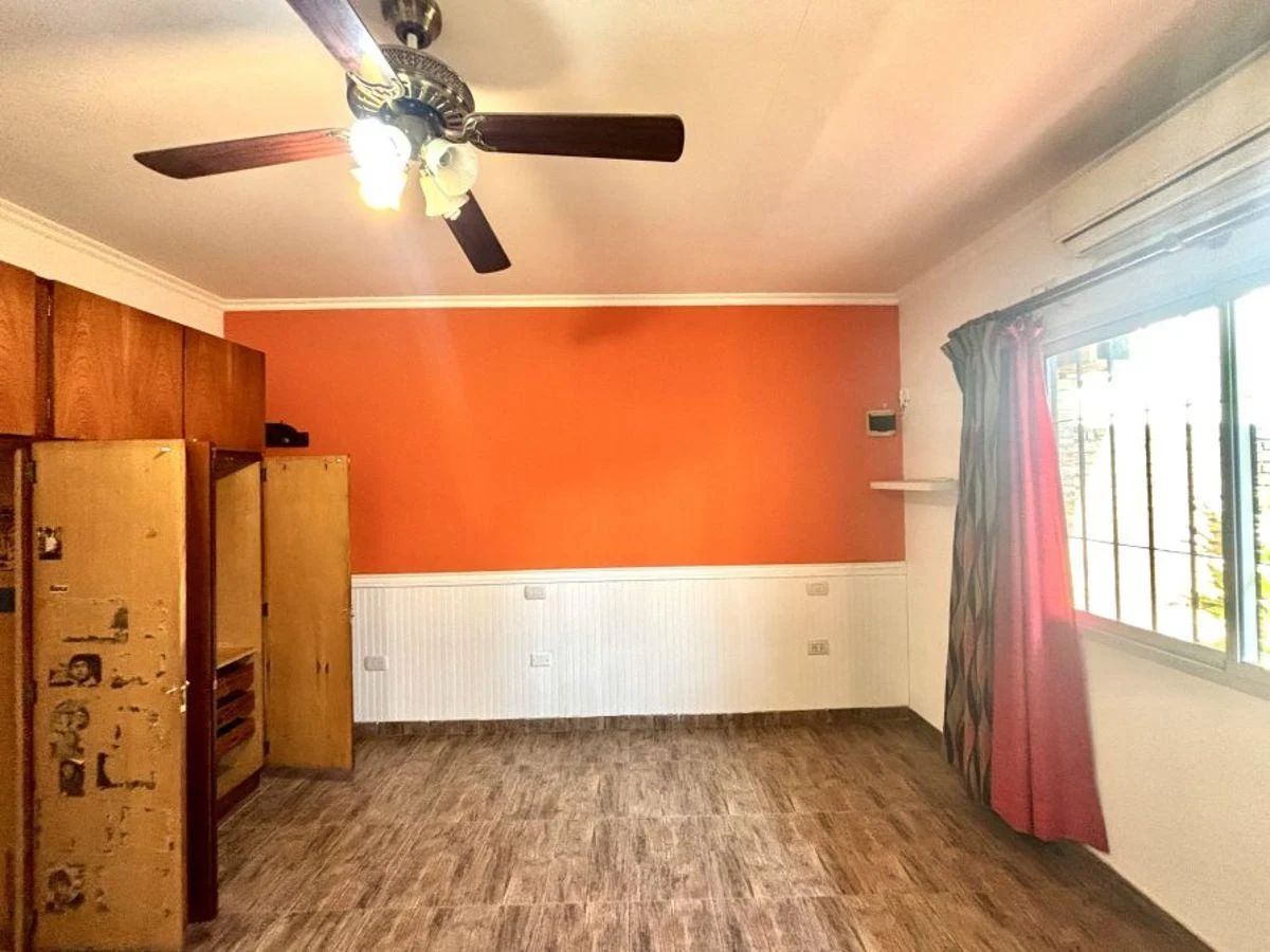Venta Importante Lote con Dos Viviendas Impecables, Gba Sur - Zonaprop - 16