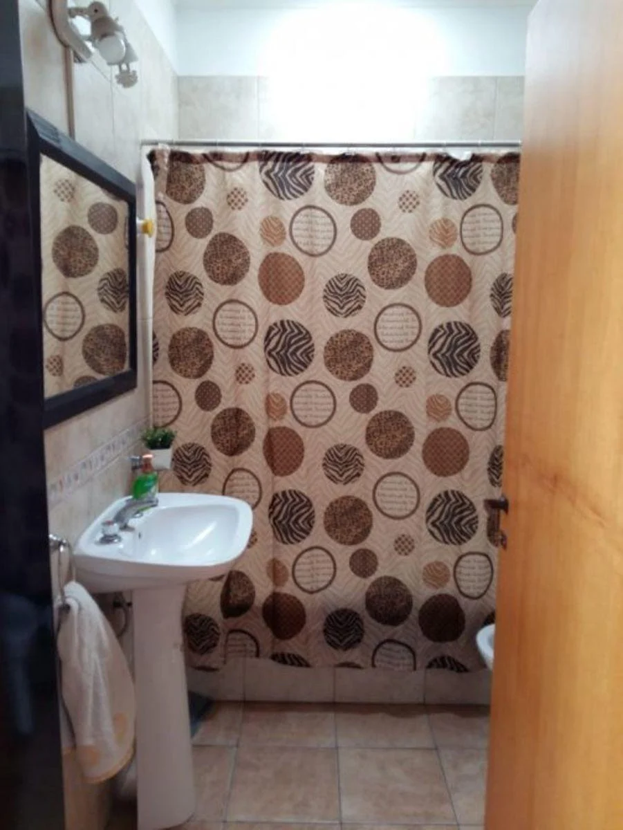 Venta Importante Lote con Dos Viviendas Impecables, Gba Sur - Zonaprop - 32