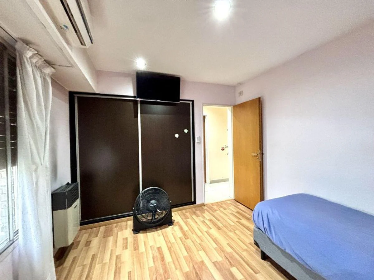 Propiedad Moderna y Funcional con Garage y Quincho Apto Credito, Gba Sur - Zonaprop - 22