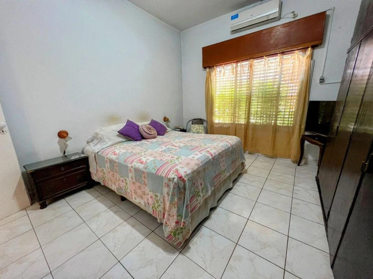 Apto Credito Casa Moderna en Venta en Temperley - Lista Para Mudarse, con Cochera y Pileta, Gba Sur - Zonaprop — foto 13