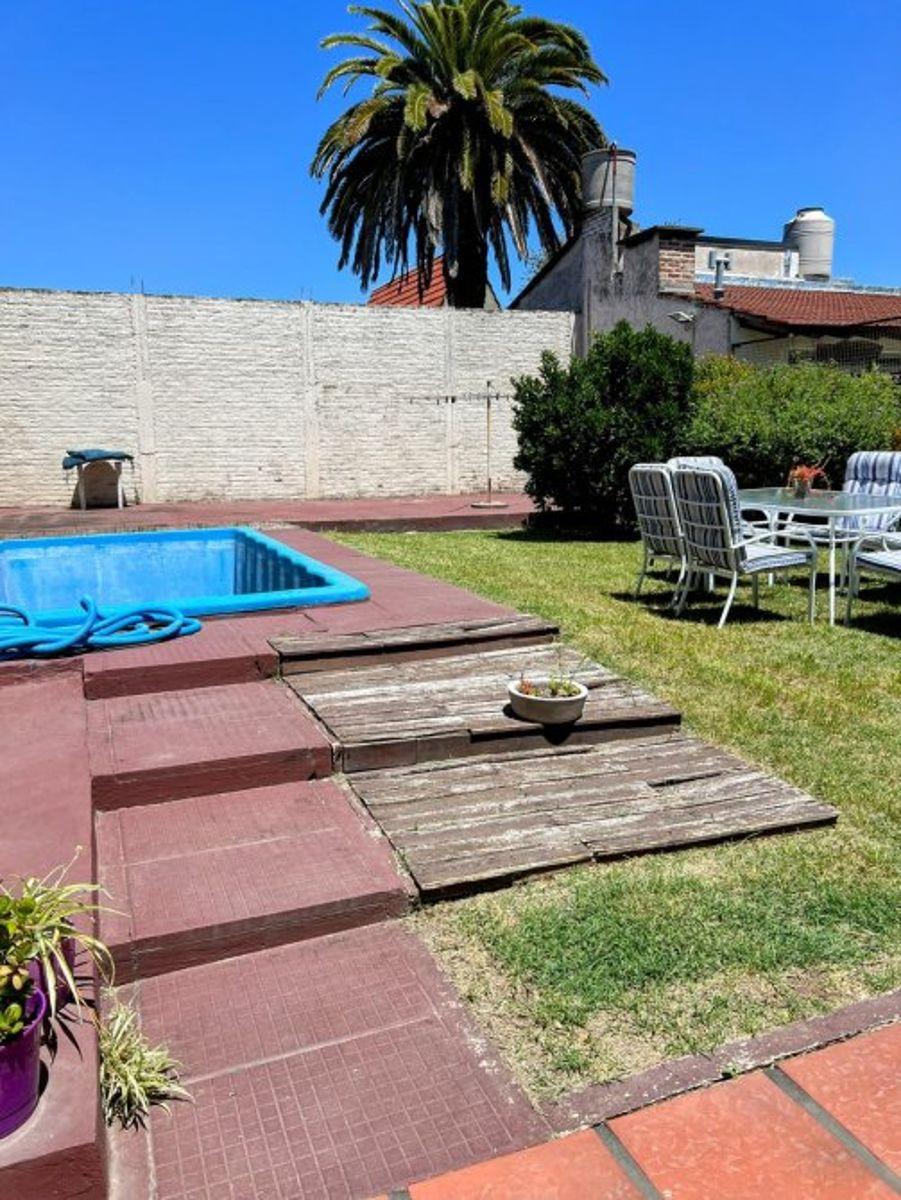 Apto Credito Casa Moderna en Venta en Temperley - Lista Para Mudarse, con Cochera y Pileta, Gba Sur - Zonaprop - 20