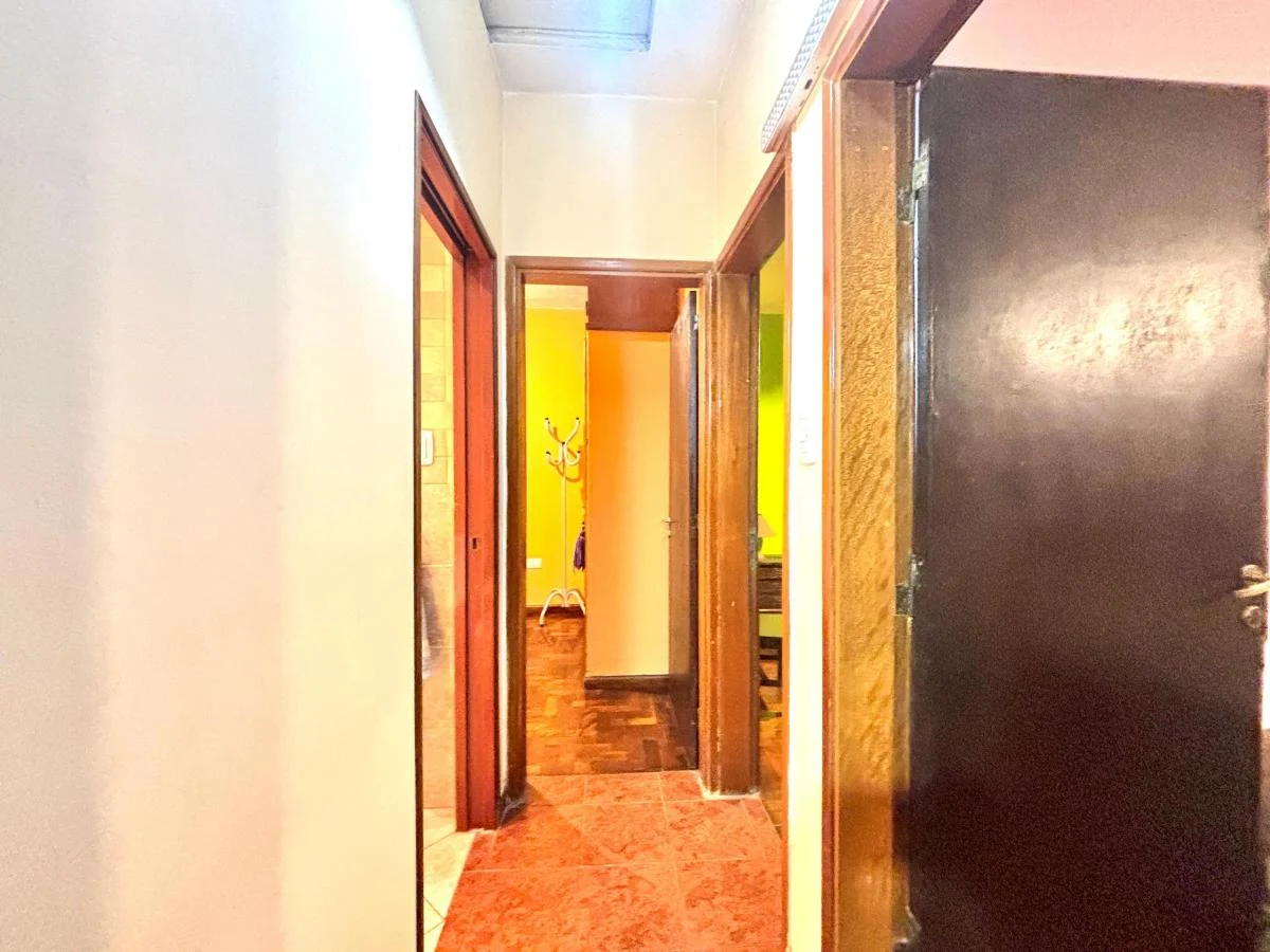 Amplia Casa con 4 Dorm., Jardín y Cochera Doble, Gba Sur - Zonaprop — foto 14