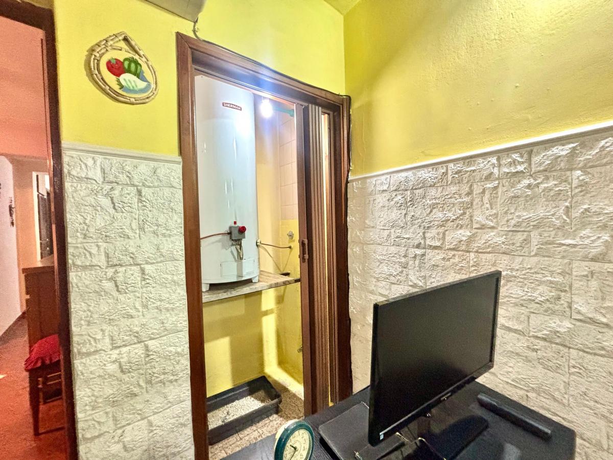 Amplia Casa con 4 Dorm., Jardín y Cochera Doble, Gba Sur - Zonaprop - 28