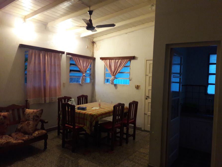 Casa Con Cochera En Excelente Zona - Gendra Propiedades — foto 6