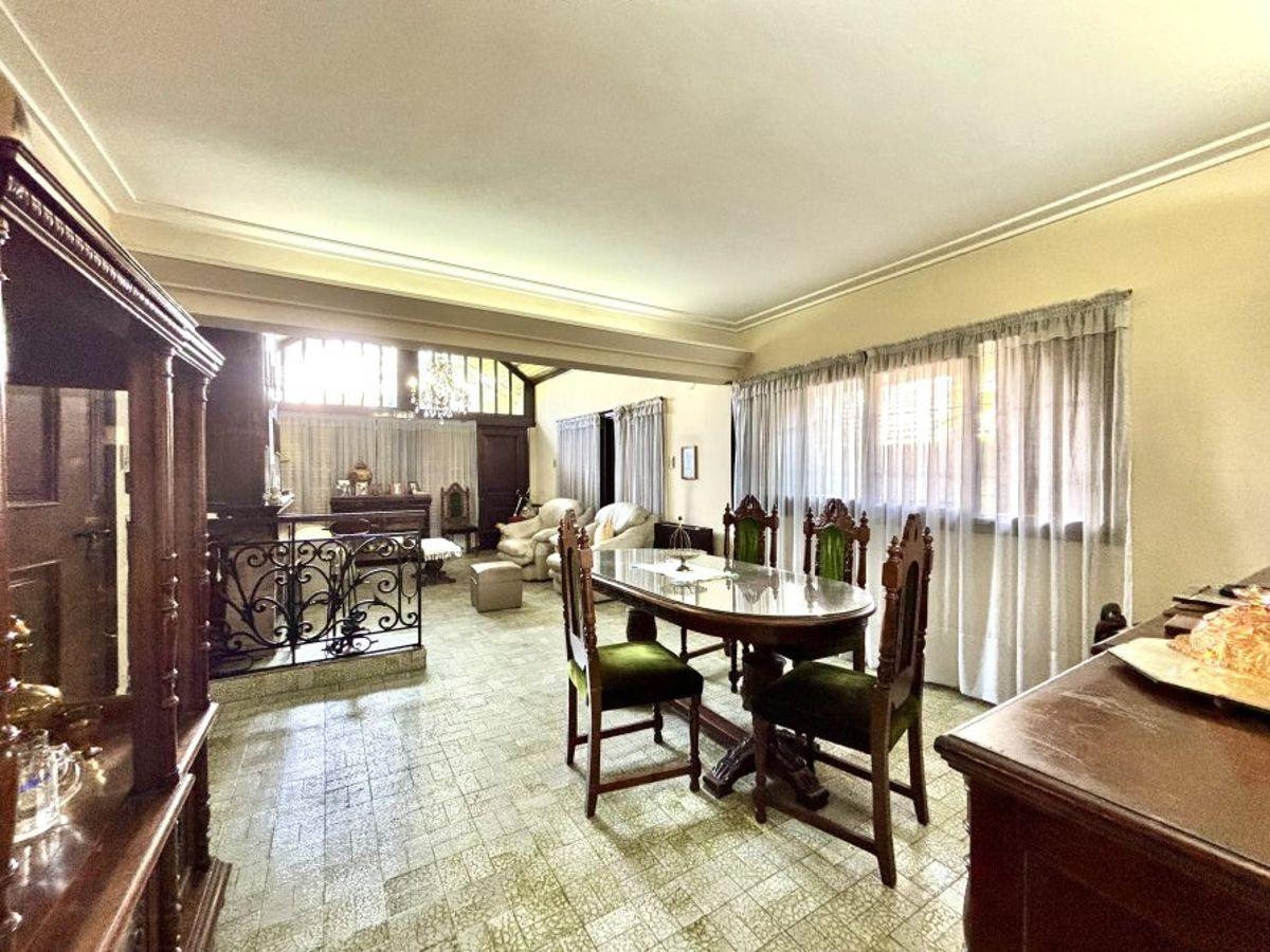 ¡Oportunidad Ãnica Chalet en Lote Doble con JardÃ­n, Cochera y Parque en JosÃ© MÃ¡rmol Apto Credito, Gba Sur - Zonaprop - 10