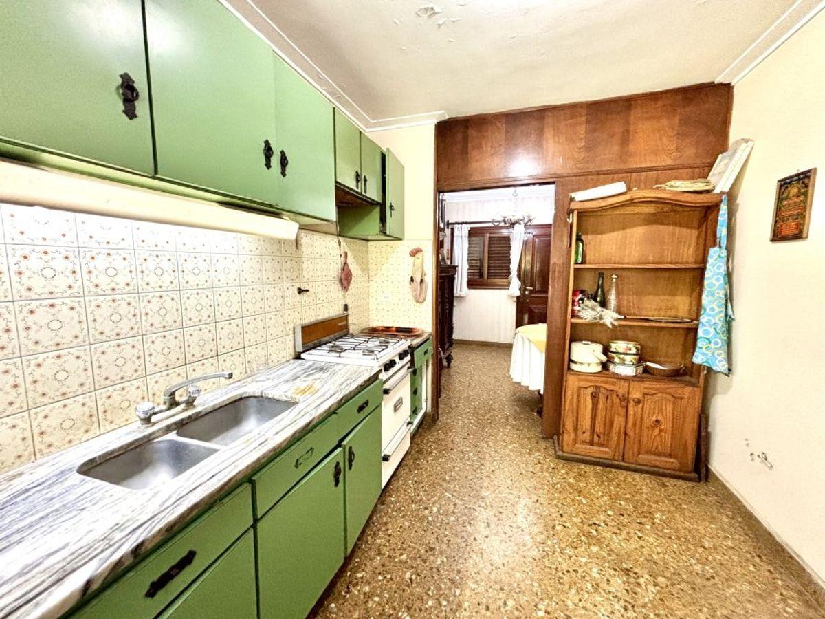¡Oportunidad Ãnica Chalet en Lote Doble con JardÃ­n, Cochera y Parque en JosÃ© MÃ¡rmol Apto Credito, Gba Sur - Zonaprop - 20