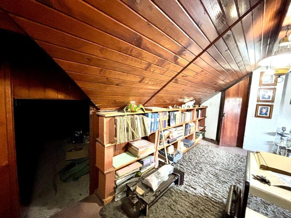 ¡Oportunidad Ãnica Chalet en Lote Doble con JardÃ­n, Cochera y Parque en JosÃ© MÃ¡rmol Apto Credito, Gba Sur - Zonaprop - 25