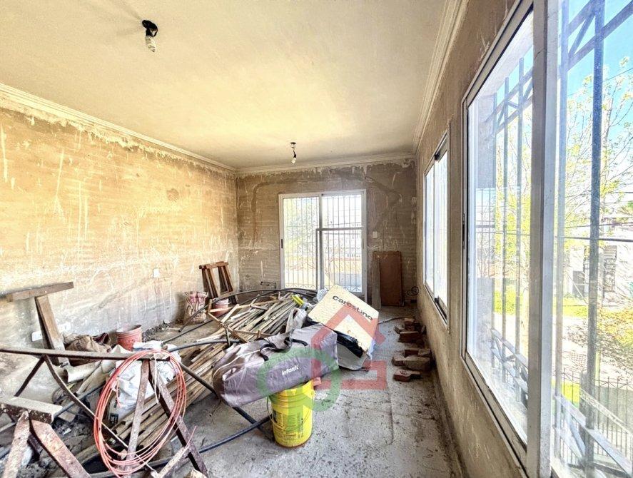Casa Amplia con Jardín y Cochera - Gran Potencial de Expansión Apta Credito, Gba Sur - Zonaprop - 30