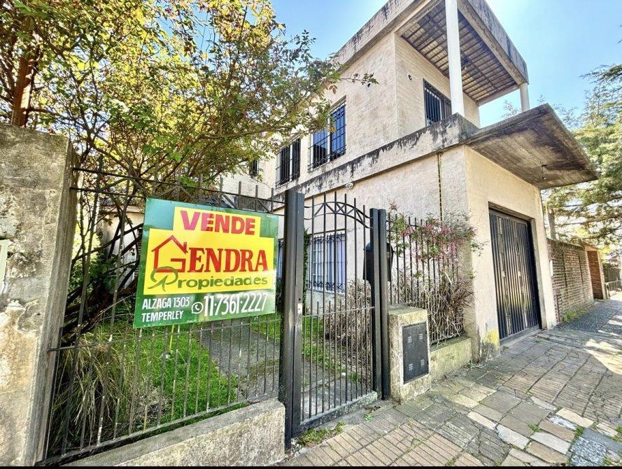 Casa Amplia con Jardín y Cochera - Gran Potencial de Expansión Apta Credito, Gba Sur - Zonaprop - 35