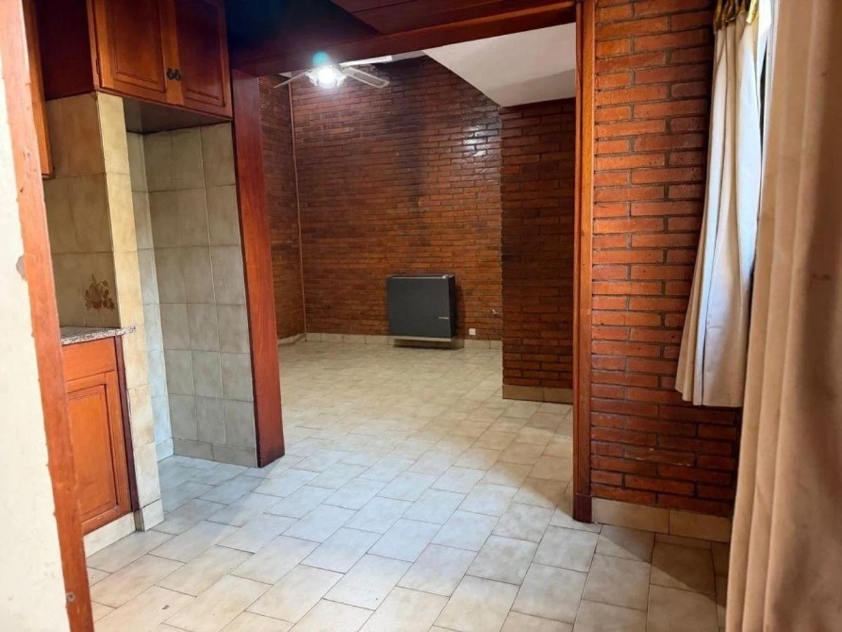 Apto Credito Chalet 4 Amb Jardín y Quincho en Temperley Este, Gba Sur - Zonaprop - 15