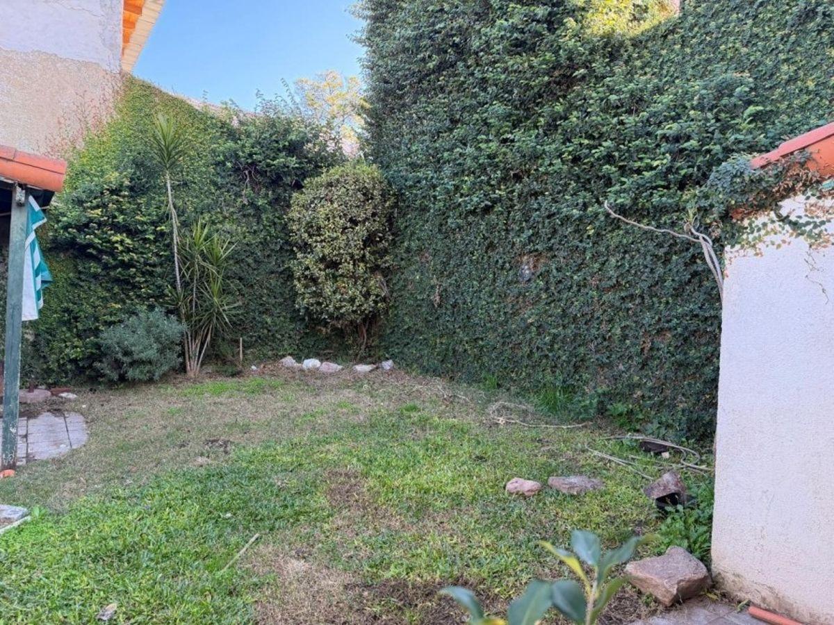 Apto Credito Chalet 4 Amb Jardín y Quincho en Temperley Este, Gba Sur - Zonaprop - 19