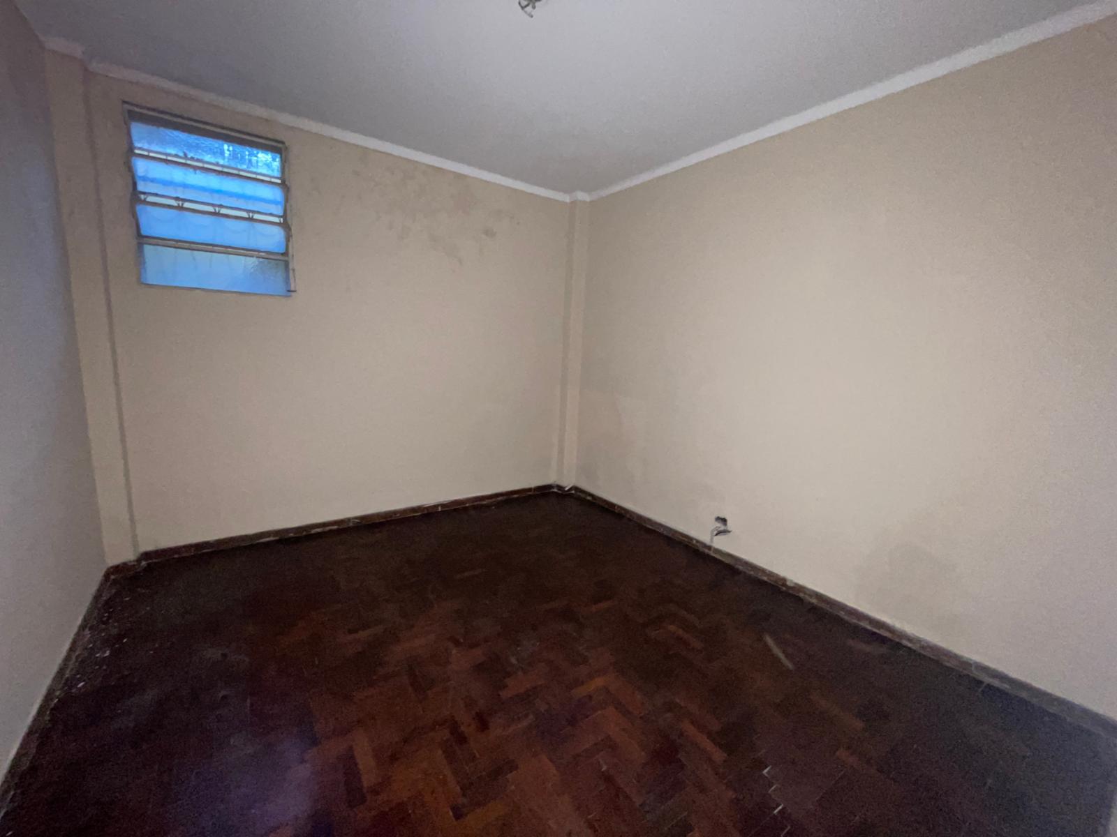 CASA EN VENTA EN SAN MARTIN EN ESQUINA DE 4 AMB CON LOCAL — foto 7