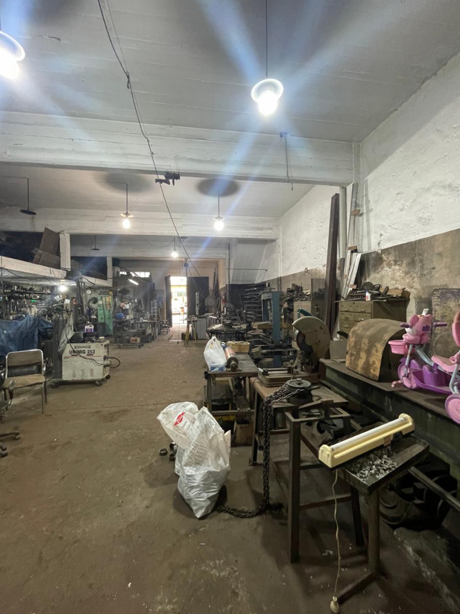 GALPON EN VENTA EN VILLA LYNCH DE 200 M2 — foto 4