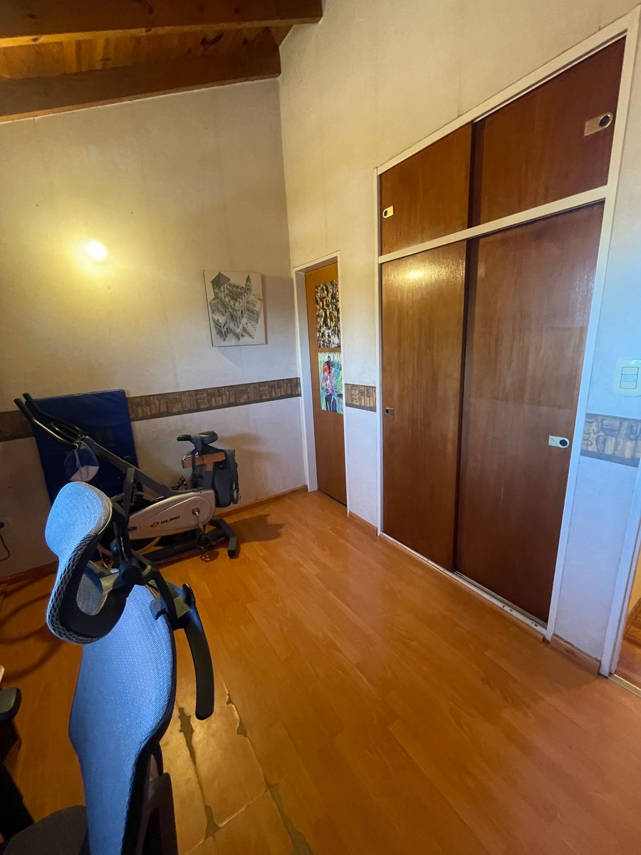 TRIPLEX EN VENTA SAN ANDRES 4 AMBIENTES — foto 2