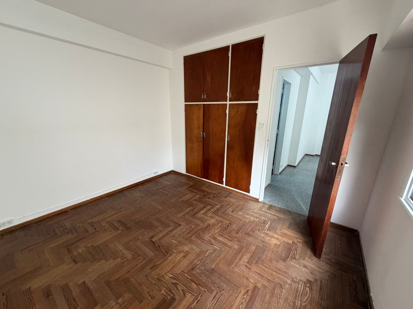 DEPARTAMENTO EN ALQUILER SANTOS LUGARES DE 2 AMBIENTES - 6