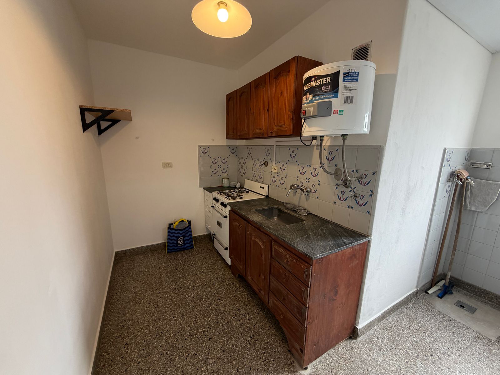 DEPARTAMENTO EN ALQUILER SANTOS LUGARES DE 2 AMBIENTES - 10