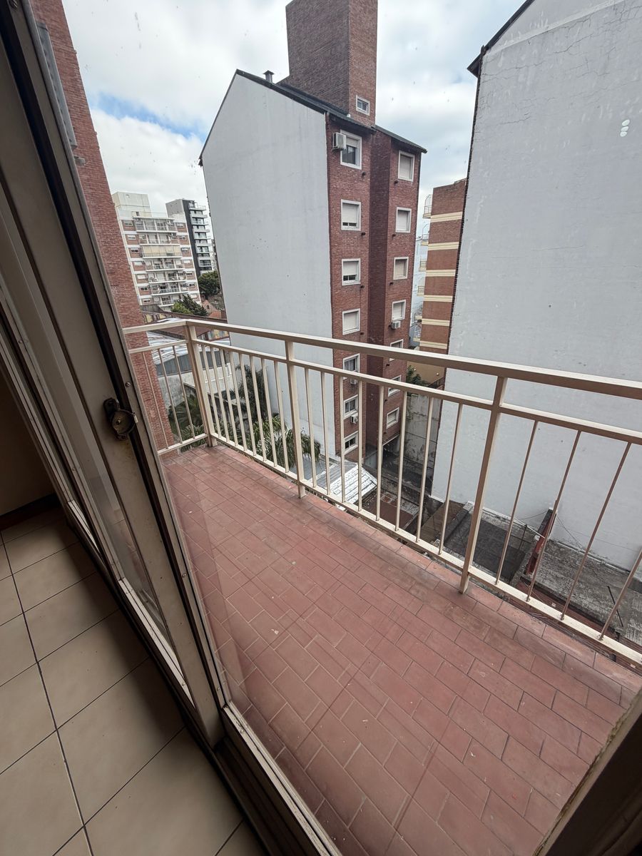 DEPARTAMENTO EN ALQUILER SAN MARTIN CENTRO 2 AMBIENTES - 3