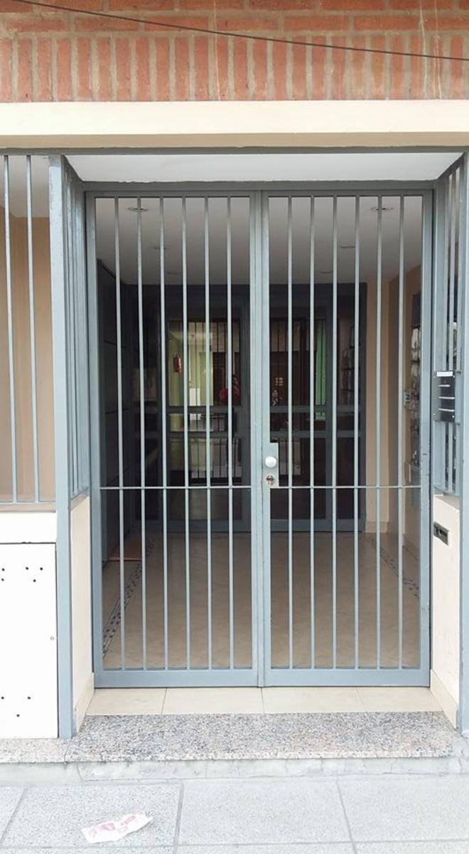 DEPARTAMENTO MONOAMBIENTE SOBRE SANTOS VEGA — foto 6