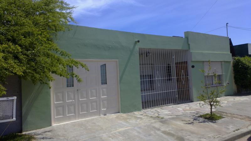 VENDO CASA EN B° CEFERINO NAMUNCURA