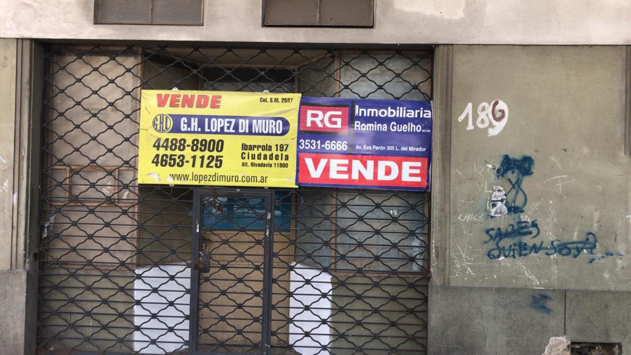 EXCELENTE LOCAL C/BAÑO DE 17 MTS2