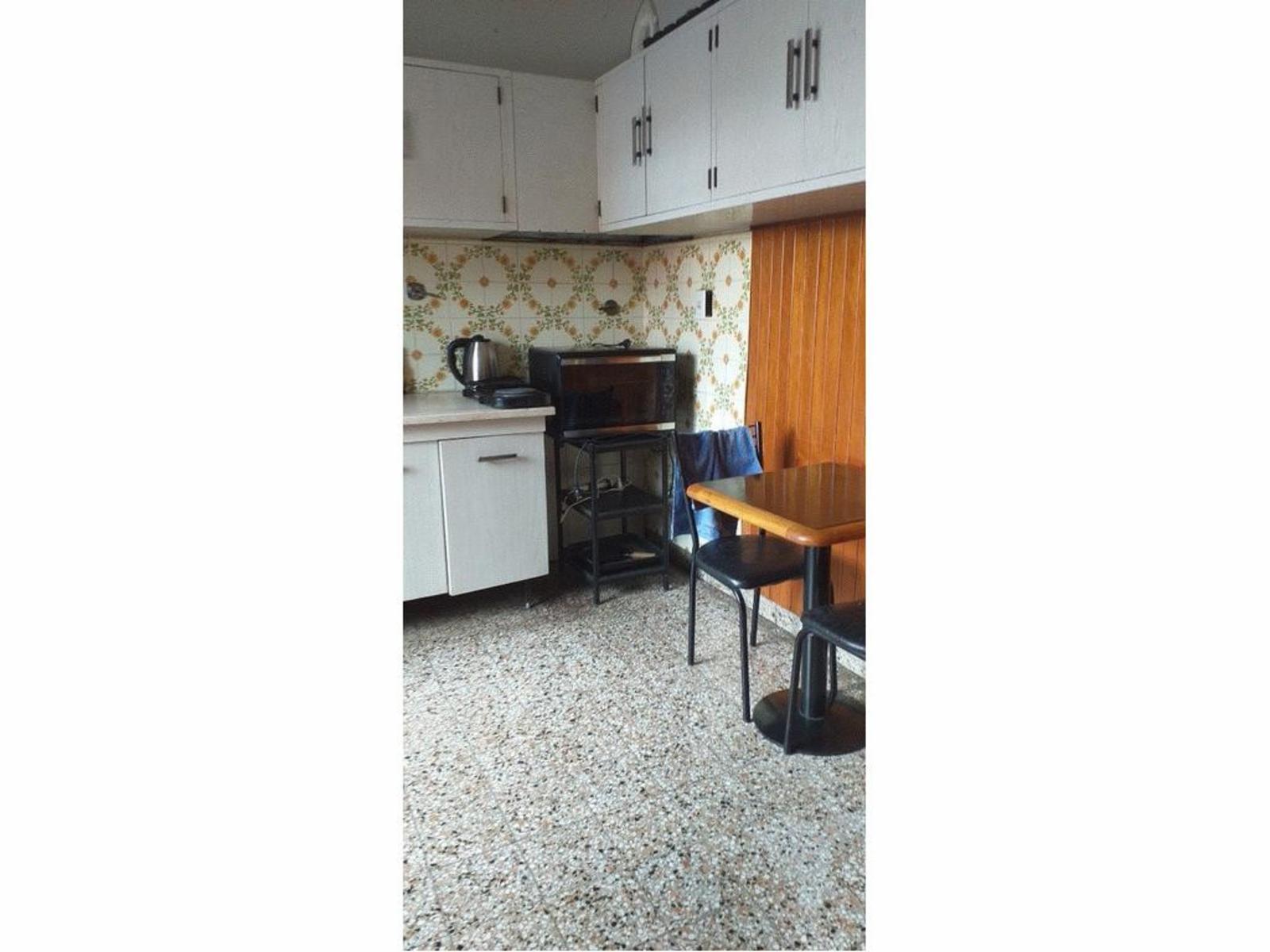 Departamento tipo casa en venta, Lomas Del Mirador - PH PRIMER PISO, 3 AMBIENTES — foto 2