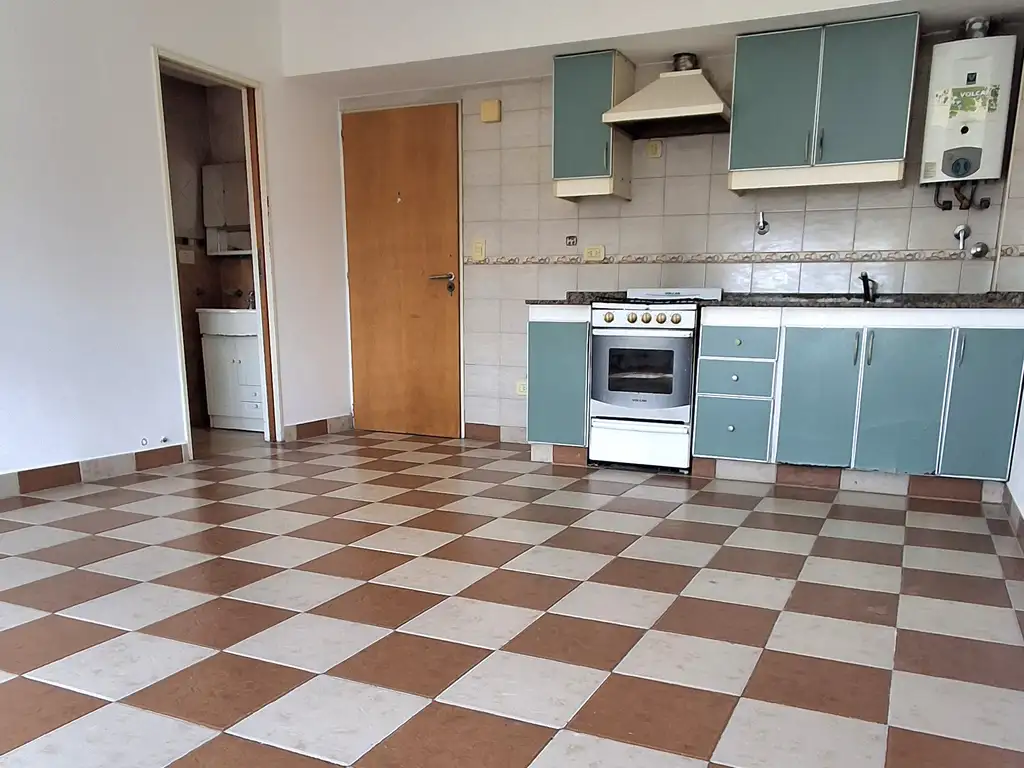 Alquiler Departamento 20 años 1 dormitorio, 30m2, Lateral, Las Heras 2100 piso 2, Lomas del Millón | Argenprop