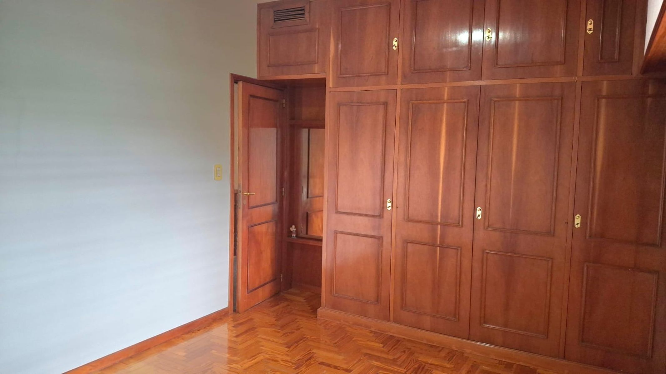 Chalet 3 ambientes en 3 plantas - 23