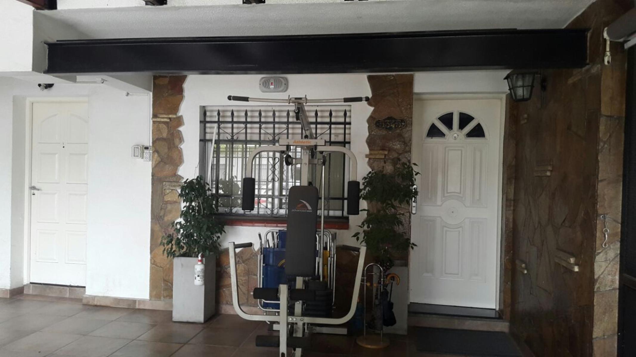 CASA EN GORRITI AL 5300 — foto 3