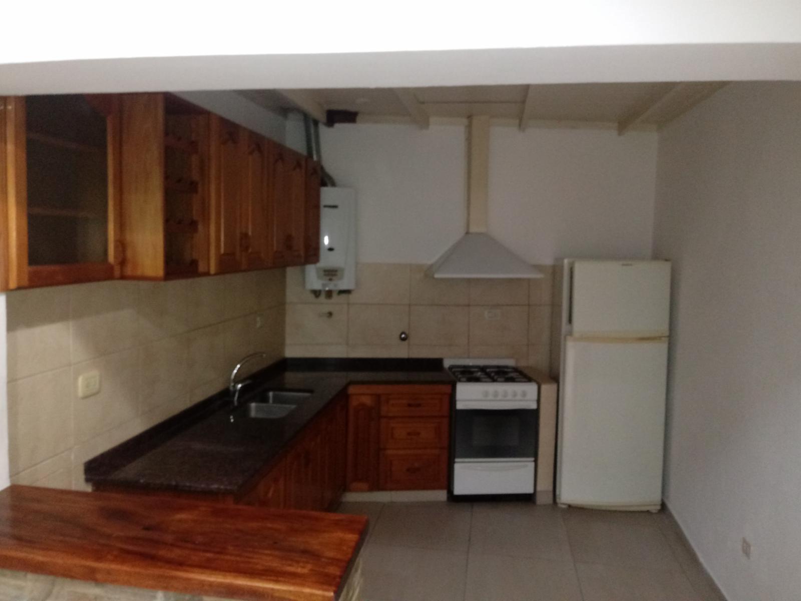 DEPARTAMENTO DE PASILLO — foto 2